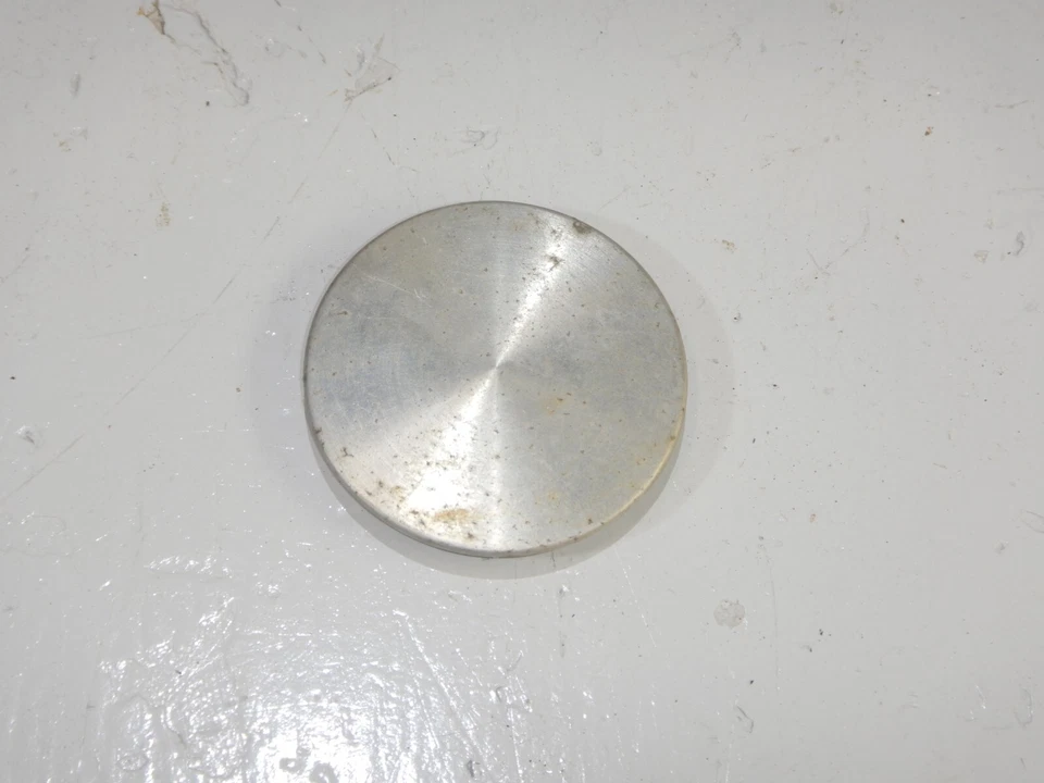 Tapacubos central de rueda OEM 8952002969 Jeep Cherokee Wagoneer Comanche 87-95 Foto 2 de 4