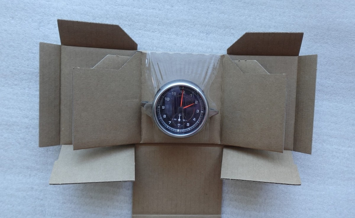 PORSCHE 958 CAYENNE S 11 18 DASH CLOCK MACAN 2014 24 NEW OEM PART