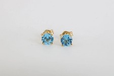14k Yellow Gold 1.98tcw Blue Topaz Stud Earrings 0.83g.