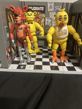 Five Nights at Freddys Office set w/ Foxy Gol...