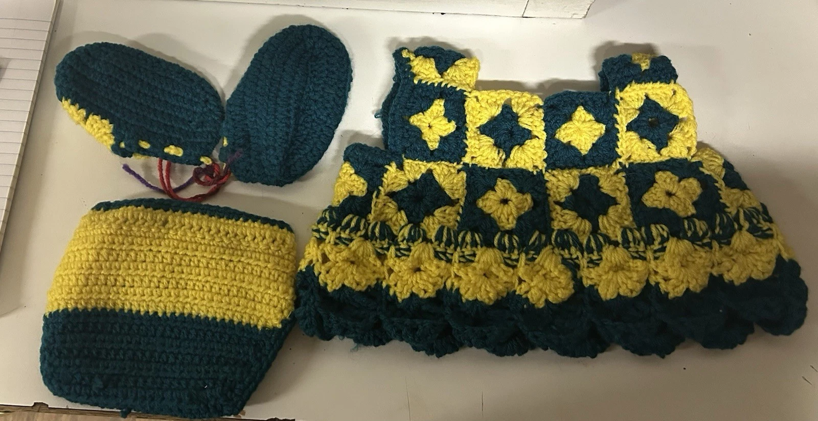 handmade crochet baby Girls Dress With Bottoms clothes 6-9 Months And Booties