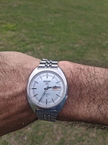 mens vintage 1972 Seiko 7019-7130 watch