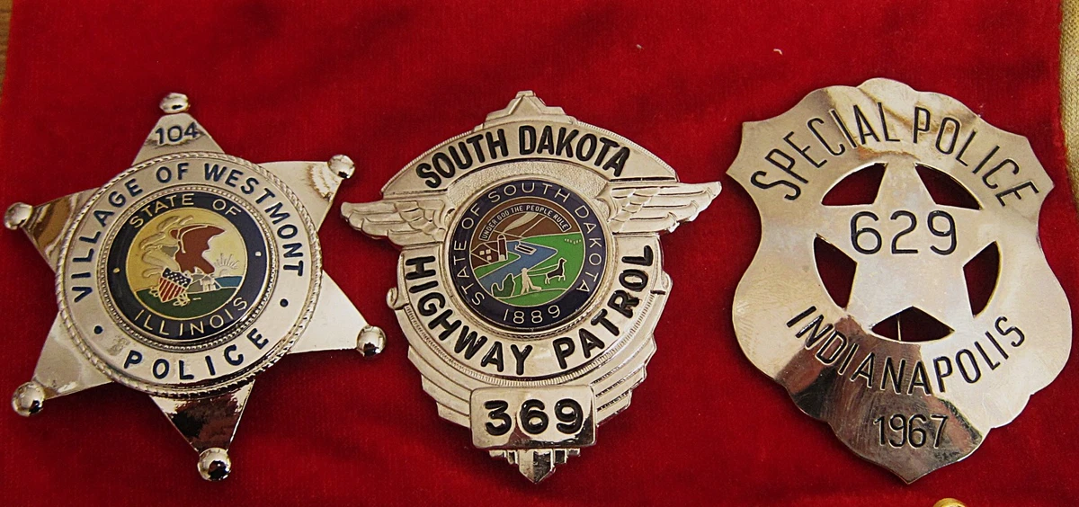 obsolete police badges, Convolut 6 x Abzeichen + 1 x M a r i n e Corps patch
