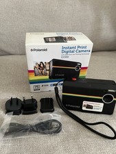 Polaroid Z2300 10.0MP Instant Print Camera with case and film. Hardly used. 