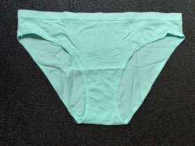 5 Pack Victoria's Secret sz M Stretch Cotton Logo Bikini Panties Bundle Lot Set