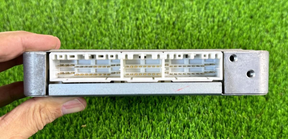 051-2 てんてん ECU DENSO 89666-33180 175300-3852 5S-FE | eBay