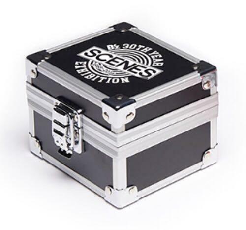 G-SHOCK - 【専用】B&#39;z G-shock DW-5600 limited model DW-B5600: Affordable Bluetooth-connected watch based on the