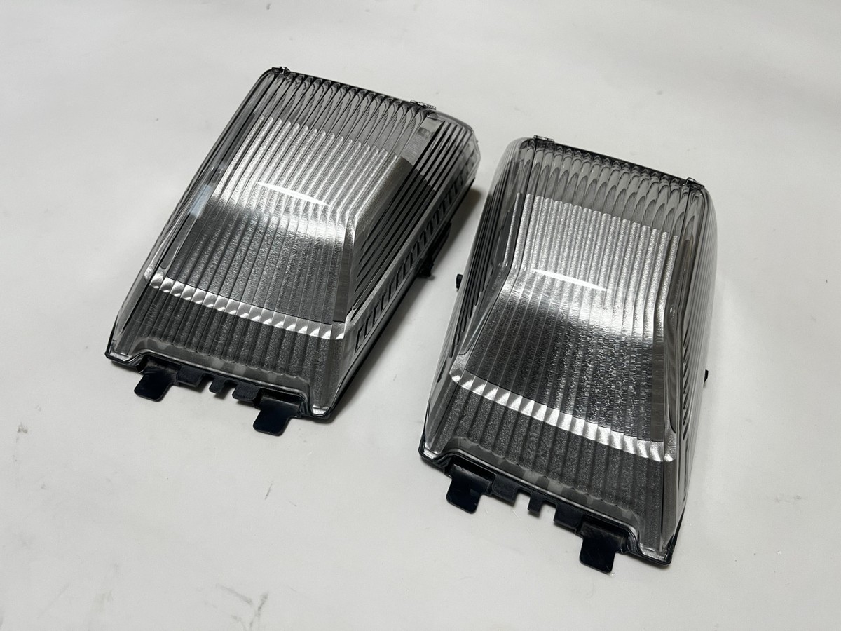 A4639067000 A4639066900 MERCEDES-BENZ G CLASS G63 LED TURN SIGNAL