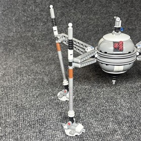 Lego Star Wars (7681)- Separatist Spider Droid - Near Complete Build- No figures