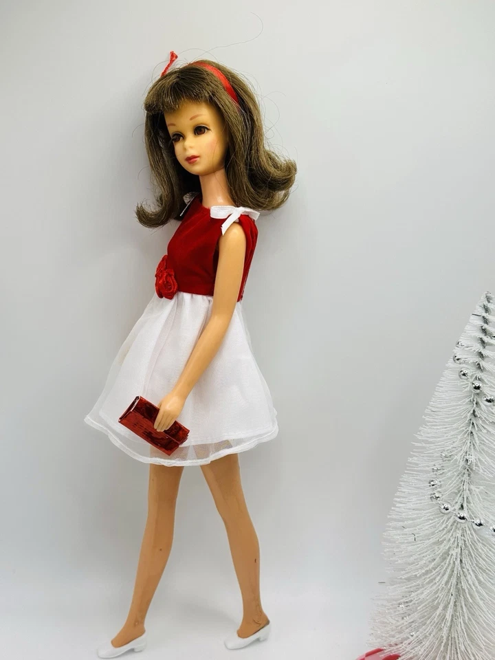 DE COLECCIÓN AÑOS 60 ESTILO FRANCIE CASEY "SILK N FANCY" FIESTA TIEMPO CLON TRAJE SOLO-SIN MUÑECA Foto 3 de 4