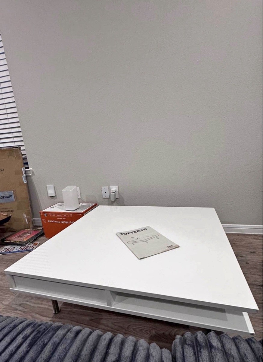 IKEA ローテーブル　トフテリード　白 IKEA TOFTERYD Coffee Table White High Gloss Square Storage Shelf