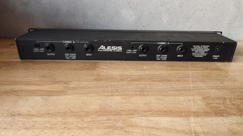 Alesis 3630 Compressor RMS/Peak Dual Channel Compressor Limiter With Gate - Picture 4 of 9