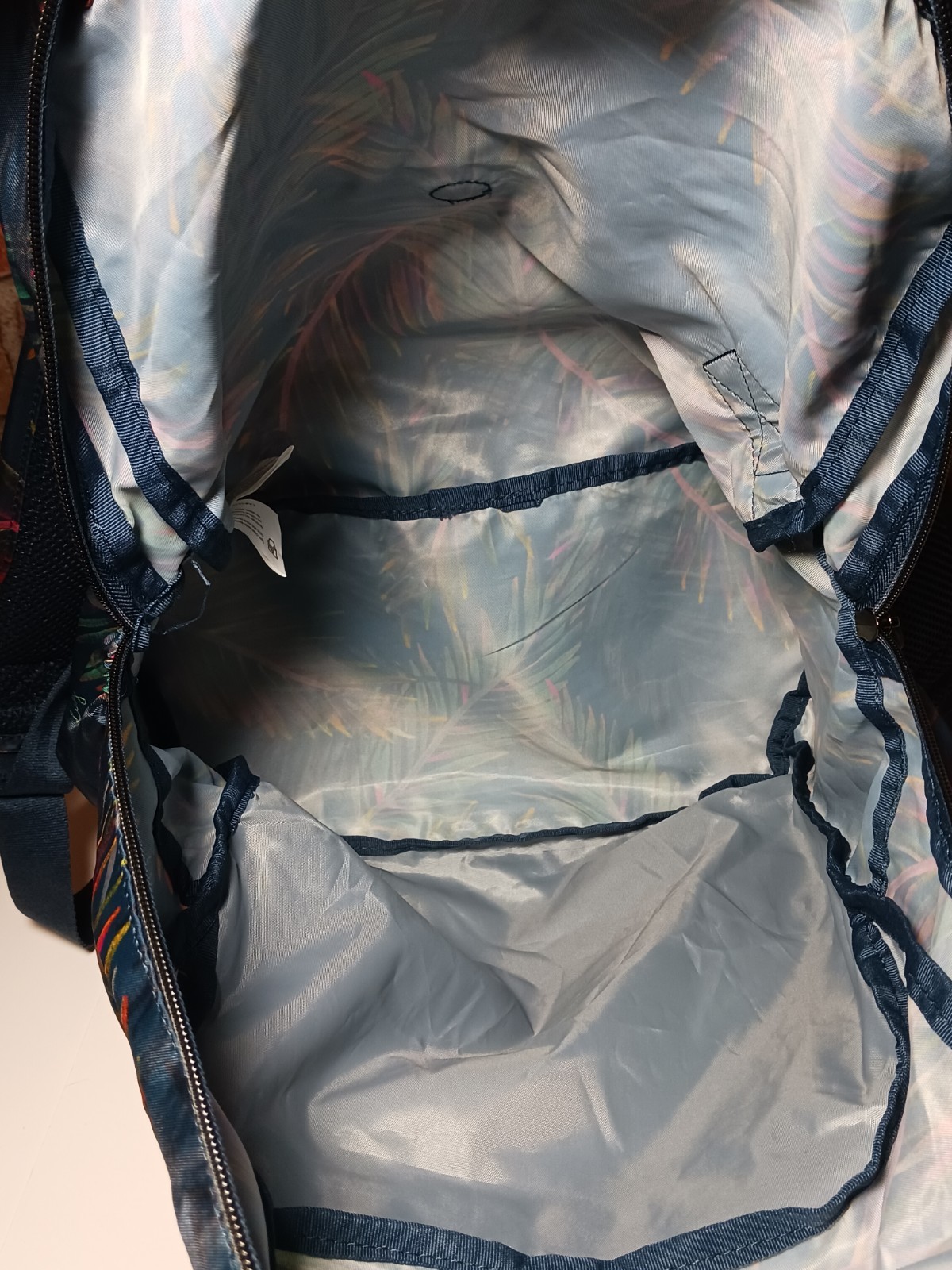 Lug Echo Packable SE Lightweight Backpack Tropica… - image 7