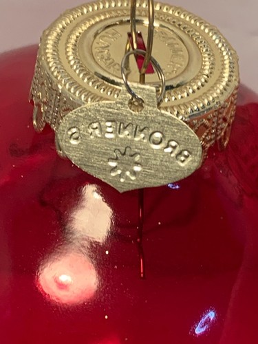 Bronner's CHRISTmas Wonderland Ornament, klares rötliches Glas mit goldenen Engeln - Bild 4 von 6