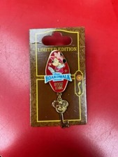 Old RARE LE Disney Resorts Room Keys Boardwalk Resort Hotel Minnie Mouse pin
