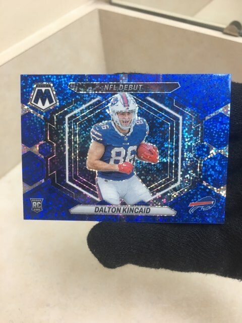 2023 Panini Mosaic #ND-20 Dalton Kincaid RC Blue Sparkle /96 SHARP CENTERED!!