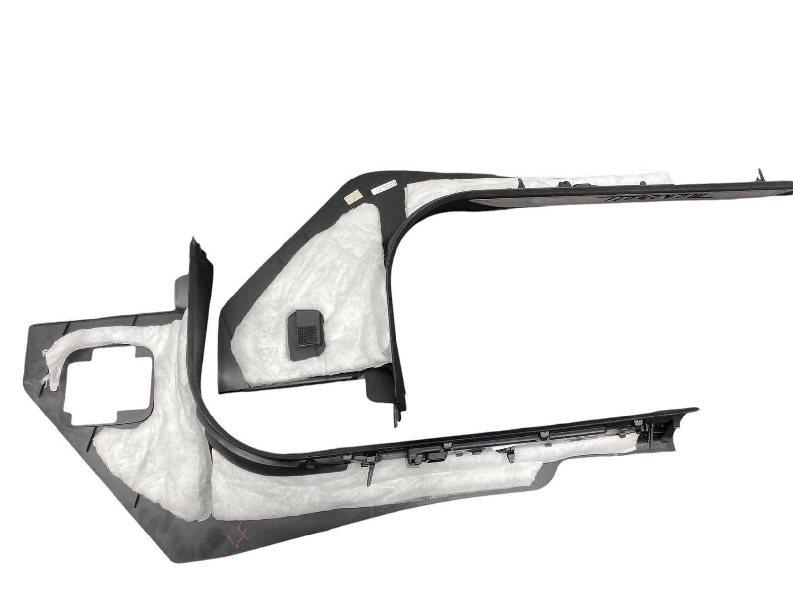 2017 - 2020 MASERATI LEVANTE M161 OEM FRONT LEFT RIGHT LOWER DOOR SILL TRIM
