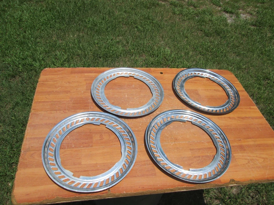 1963 1964 1965 1966 1967 1968 1969 Ford Cortina anillos de belleza OEM Foto 2 de 4