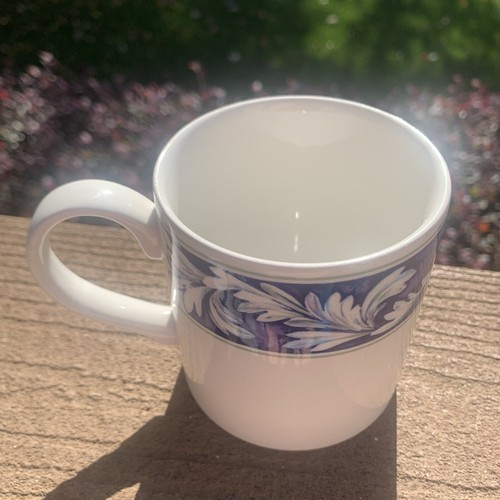Wedgwood Vintage 1991 "Laurel" weiß blau 3,5" Kaffeetasse RAR & EINGESTELLT - Bild 5 von 9