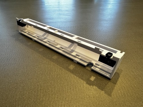 Marantz 2385 / 2500 / 2600 / 2130 22182740 Reflector Light Housing.