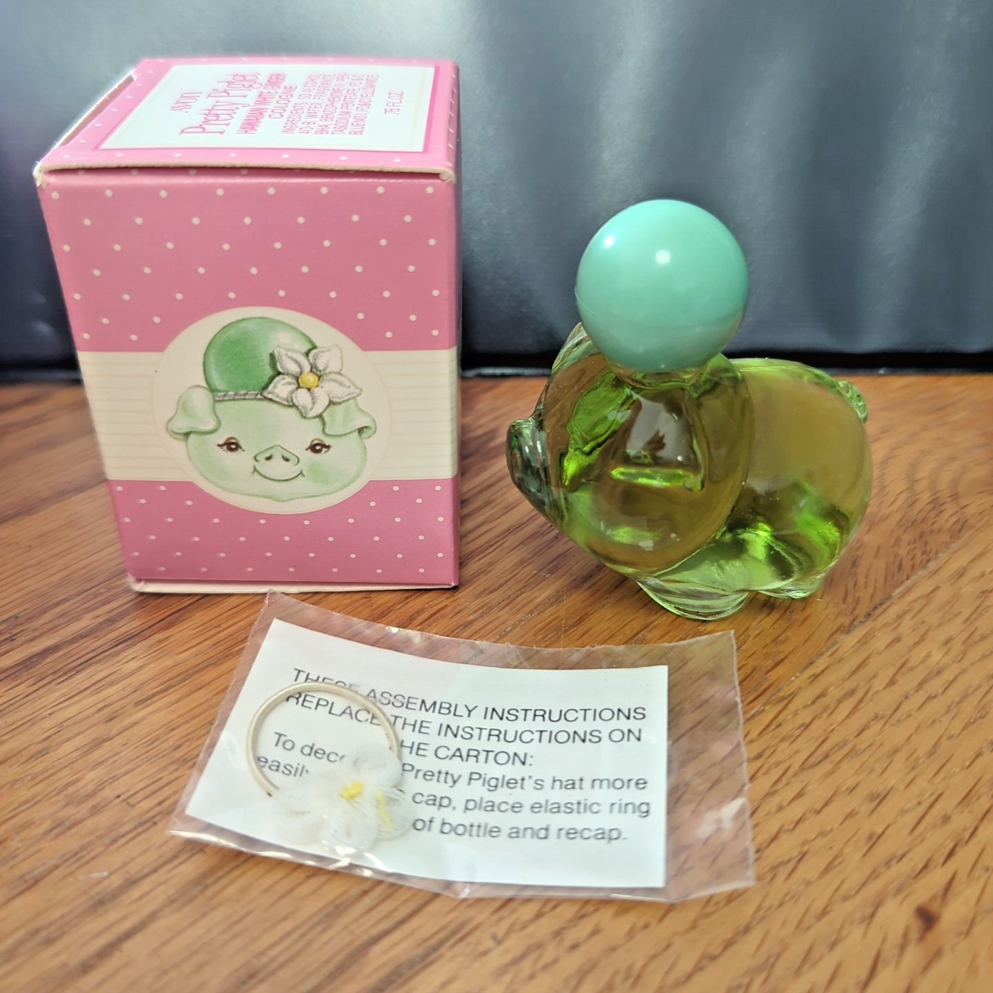 Vintage Avon Pretty Piglet Cologne Hawaiian White Ginger .75 Fluid Ounces NOS