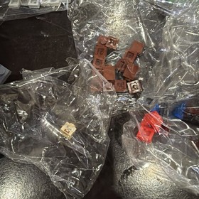 2012 LEGO 21102 Minecraft Micro World w/ Steve & Creeper Incomplete 