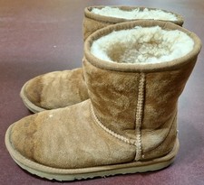 UGG Kid's Classic II 1017703K Brown Suede Boots Size 3