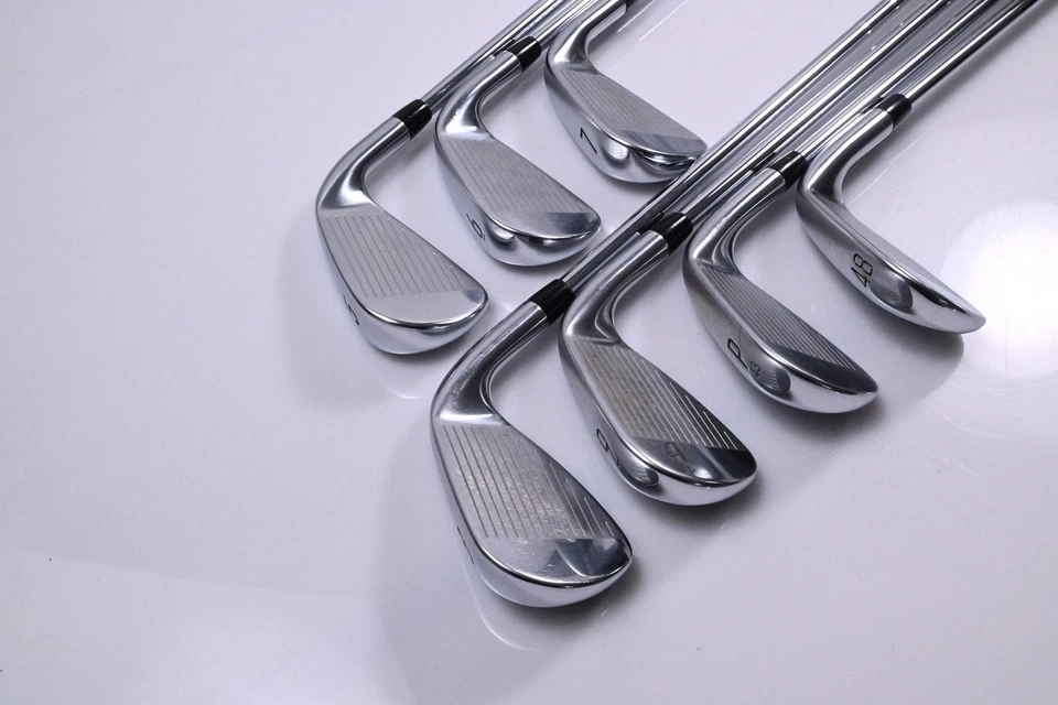 Left Hand Titleist T300 2021 Irons / 5-PW+GW / Regular Flex N.S.PRO 950GH Shafts - Image 4 of 4