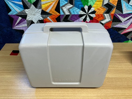BERNINA 801 & 802 electric sewing Machine CARRY - CASE ONLY 17”x16”x9” - Picture 4 of 4