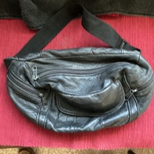 Vintage Black Leather Fanny Pack - 5 Pockets Zippers