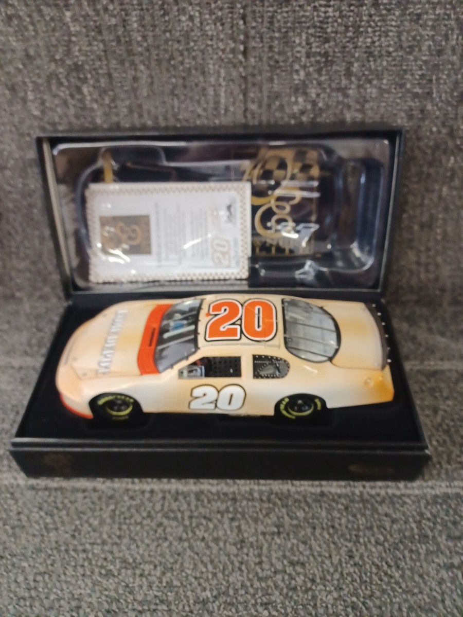 1:24th Scale ELITE #20 Tony Stewart Diecast Car 1 OF 2,007 | eBay
