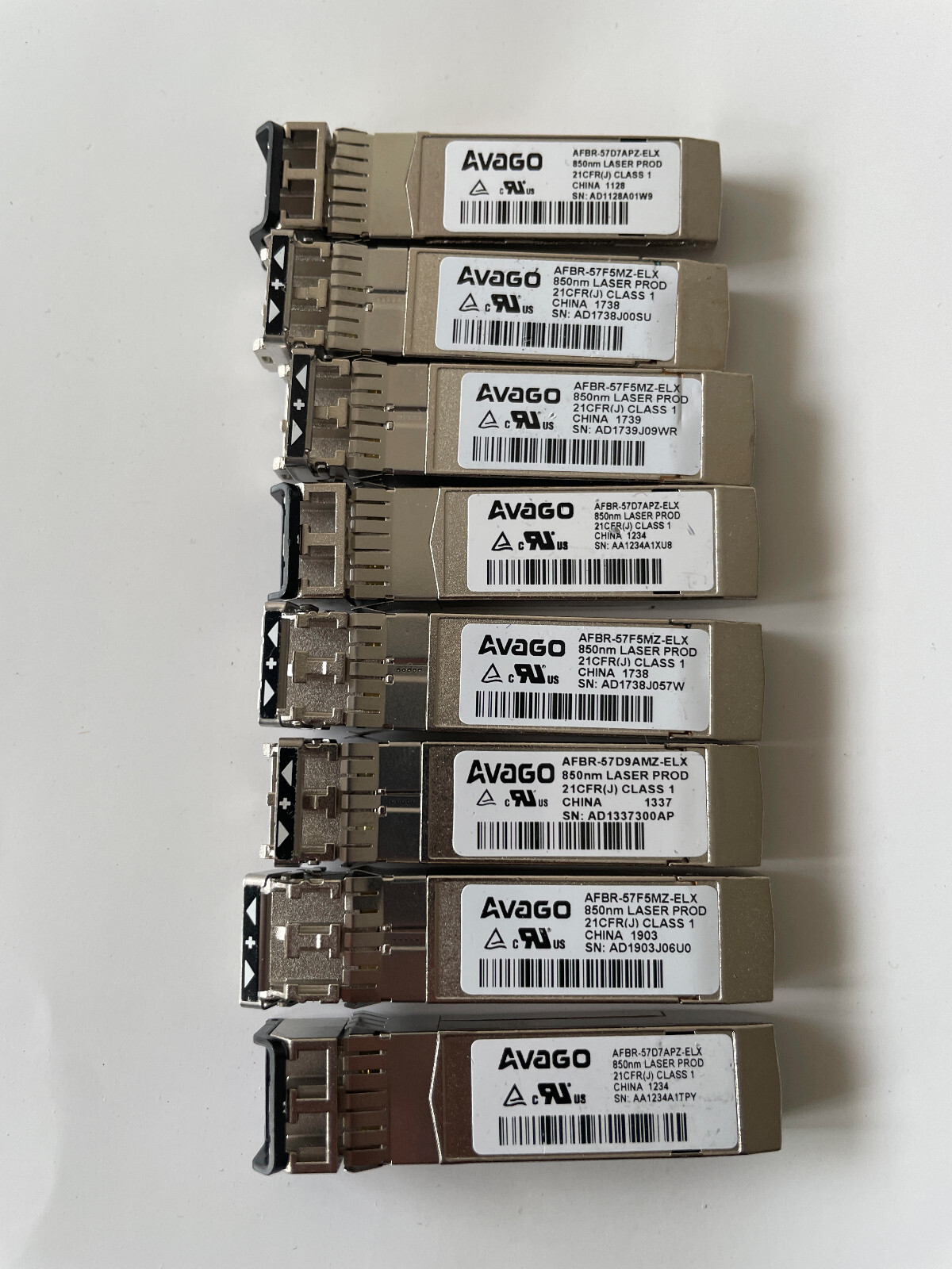 Lot 8x  AVAGO AFBR-57F5MZ-ELX 850nm Optical SW Transceiver 16Gb  FC Vat included