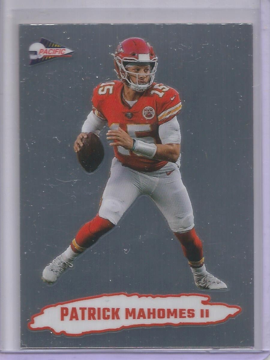 Patrick Mahomes II 2022 Panini Zenith Silver Prizm "1992" Pacific Insert
