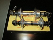 Campagnolo record hub set 24 holes nos English thread 126 mm rear spacing