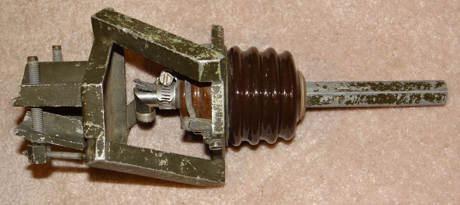 MP-68 Antenna Base Used EXC Cundition Fits Various Poles Camouflage RC-292 AB-35