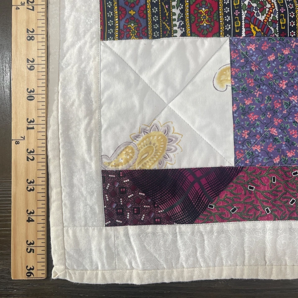 Manta acolchada hecha a mano para colgar en la pared/bebé 29'x36" en púrpura, blanco ~ ¡Encantadora! Foto 3 de 4