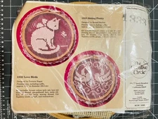 VTG Sitting Pretty Cat & Butterfly Lace Net Darning Embroidery Kit NEW