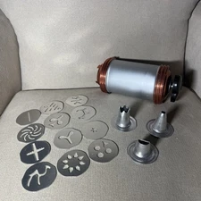 EUC Mirro 16 Pcs Cookie Pastry Press Large Capacity M-0358-22