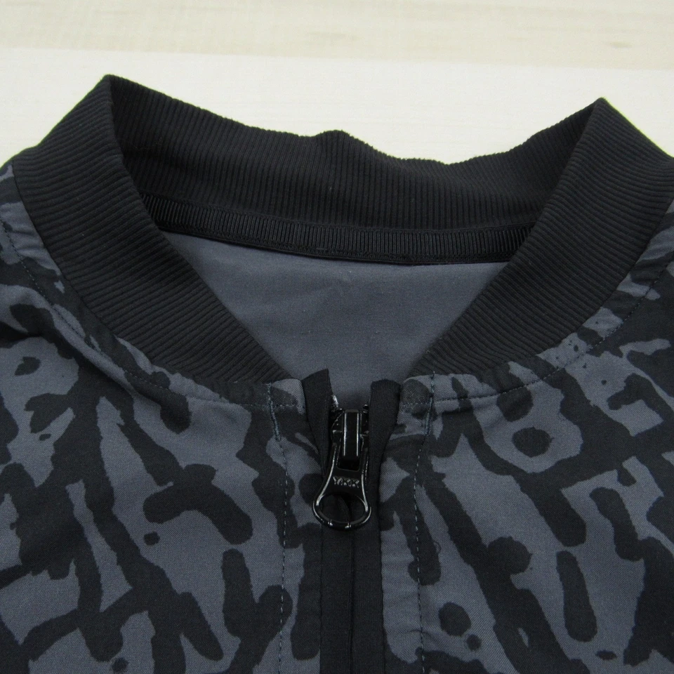 Lululemon Jacket Womens 6 Gray Black Zip Lightweight Windbreaker Sheer Vented - Image 3 of 4