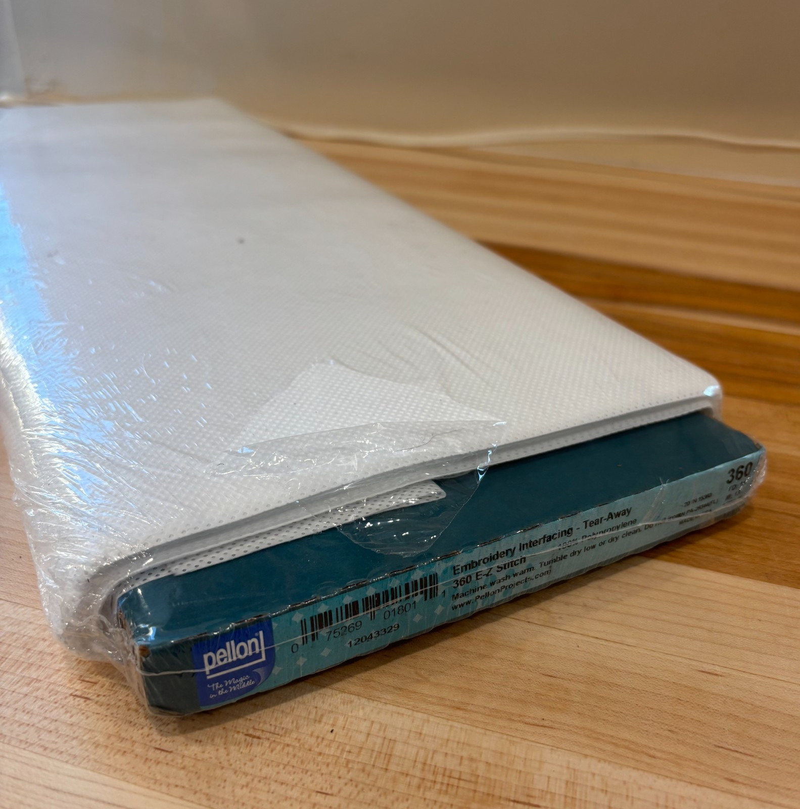 Interfacing White Tear Away Backing Ez Stitch 15 Yard Bolt New