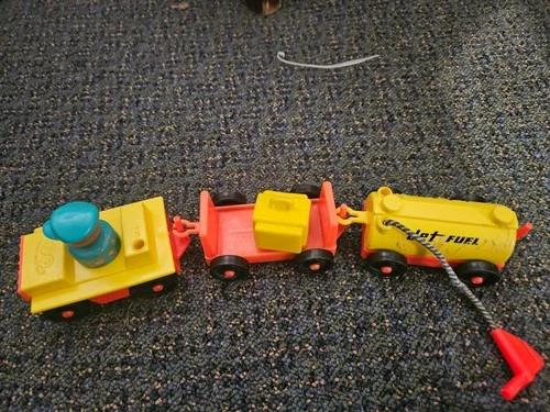 VINTAGE PRE-OWNED Fisher Price Little People Airport vehicles