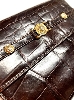 GIANNI VERSACE Vintage '90s Crocodile Skin Pattern Leather Wallet Italy Brown