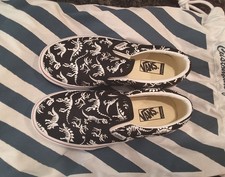 Vans Slip-On Low Top Sneaker Black/White Dino...