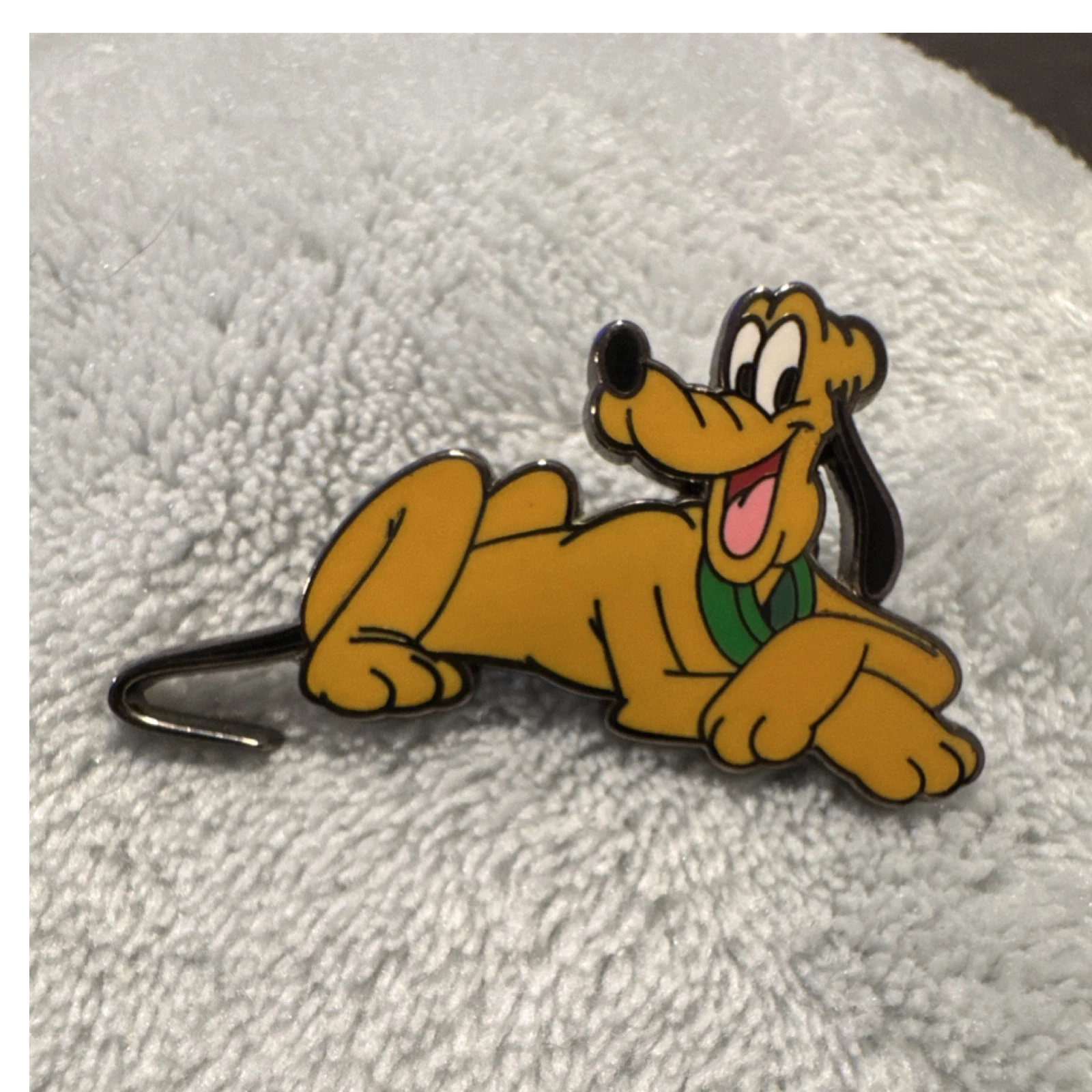 Disney Pluto 2010 Single Trading Pin - Official Disneyland Resort
