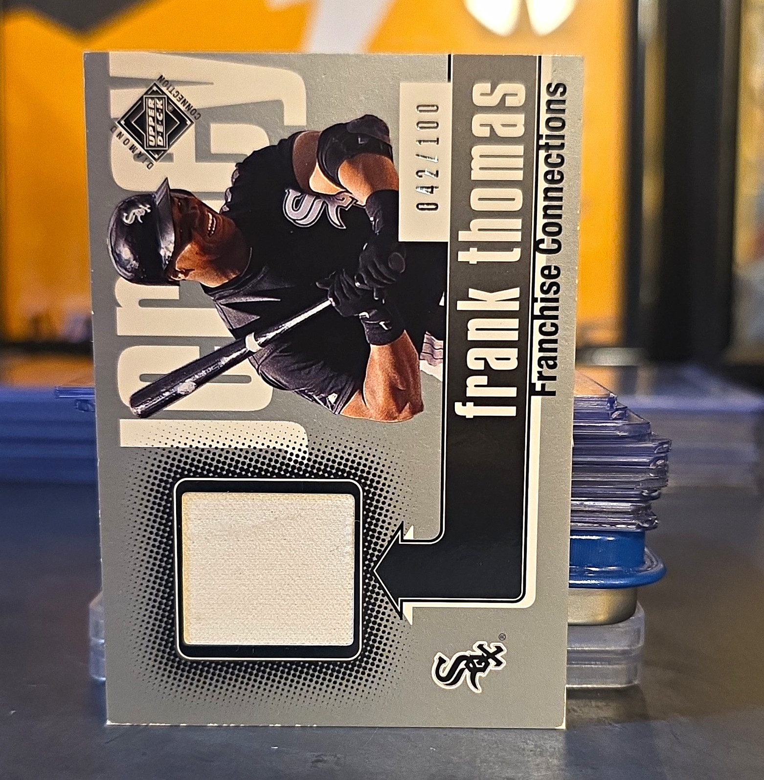UD 2002 Franchise Connection Frank Thomas #356 /100 Jersey MR0004