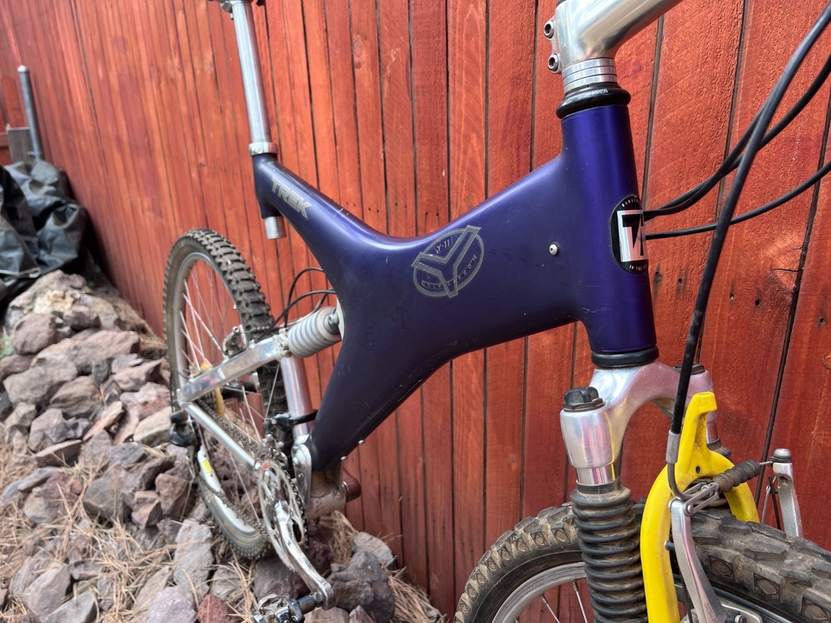 Vintage Trek Y11 OCLV Carbon large, original with upgraded XT