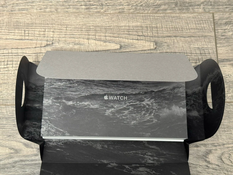 Apple Watch Ultra 2 49mm Black Titanium w/ Black Ocean Band MX4P3LW/A - Image 3 of 4