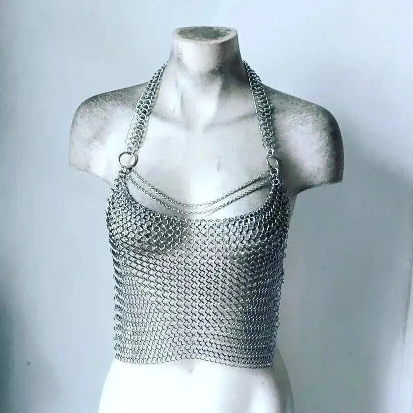 Top cosplay halter de cota de cadena a tope de 10 mm, top de diseñador de aluminio para mujer Foto 3 de 4