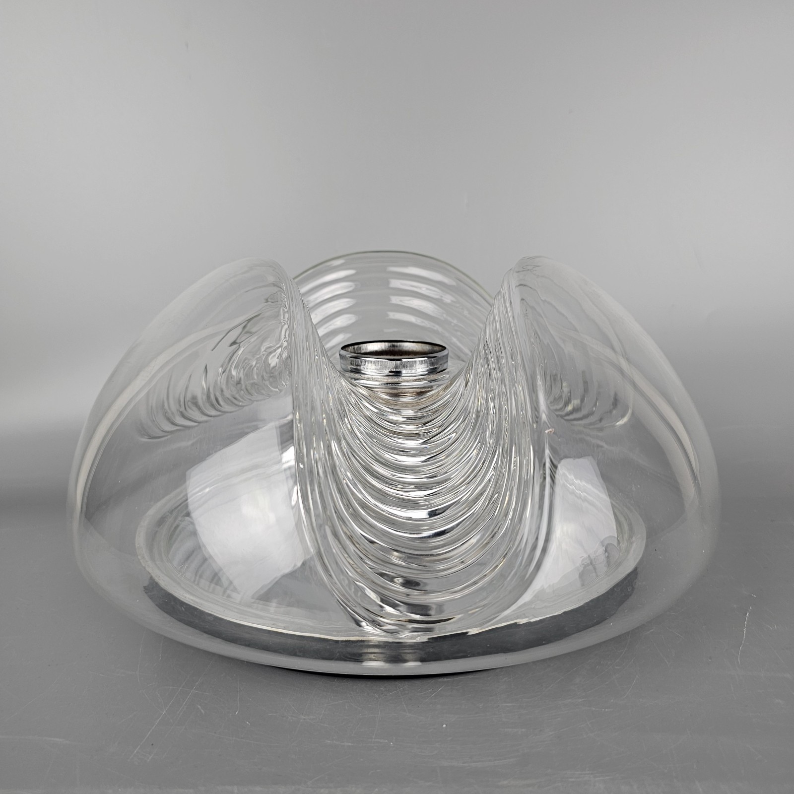 Foto 5 van Vintage Ceiling Lamp, Peill & Putzler “Wave” / “Futura”, Ø 32 cm, space age