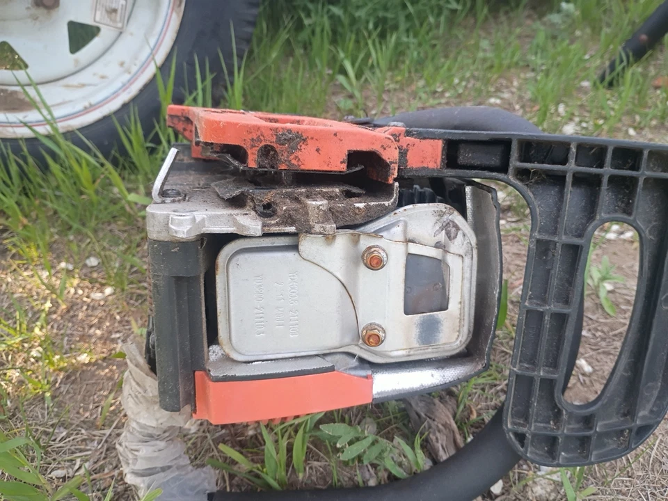 16 & 14 Inch Chainsaw Black & Decker Used Orginal OEM Parts Lot Of 2 Chainsaws - Image 4 of 4